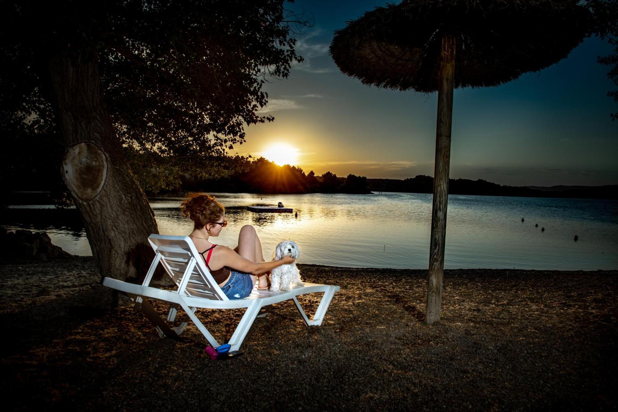 Taiga Lake Caspe Ngoại thất bức ảnh