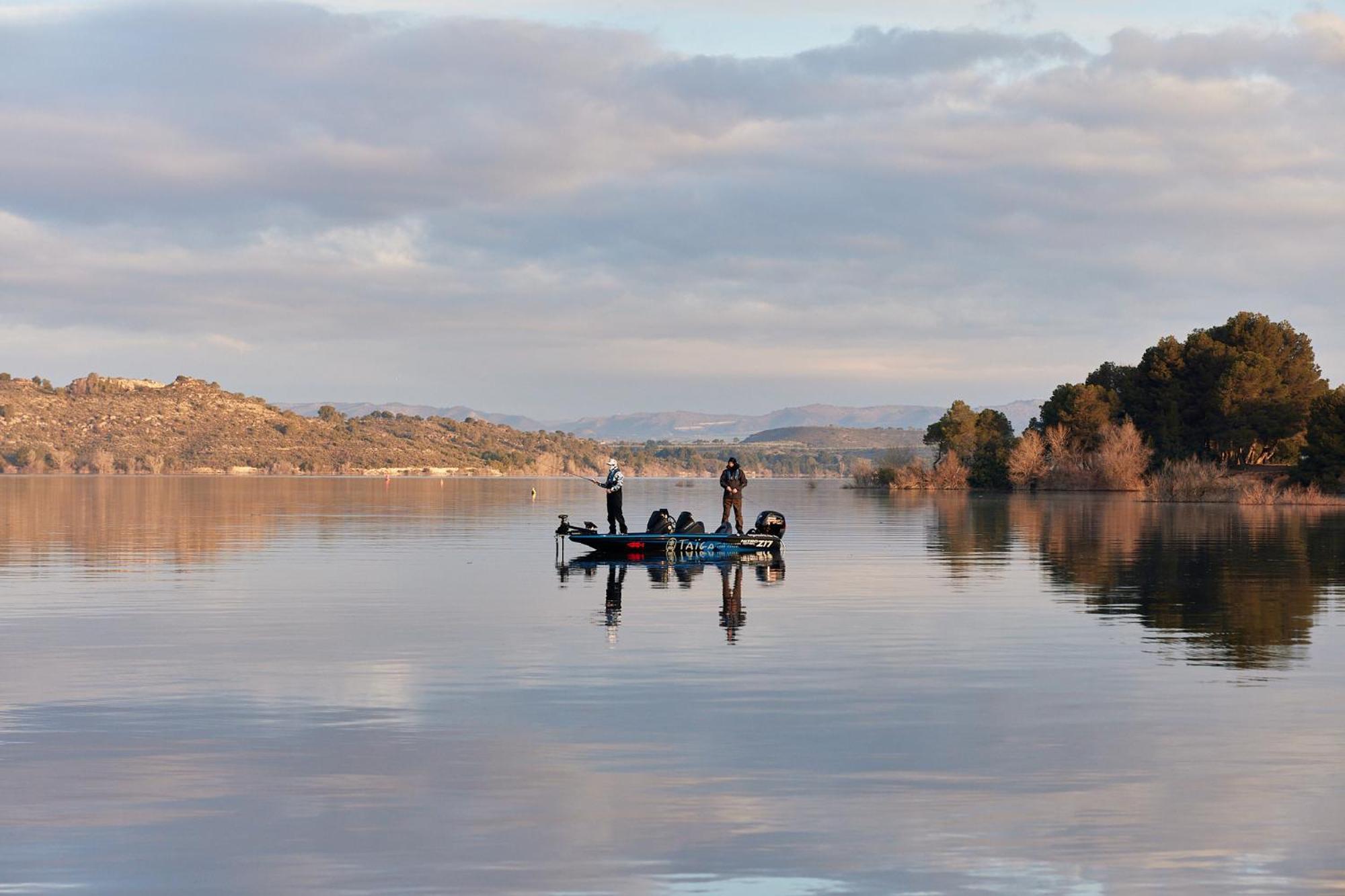 Taiga Lake Caspe Ngoại thất bức ảnh